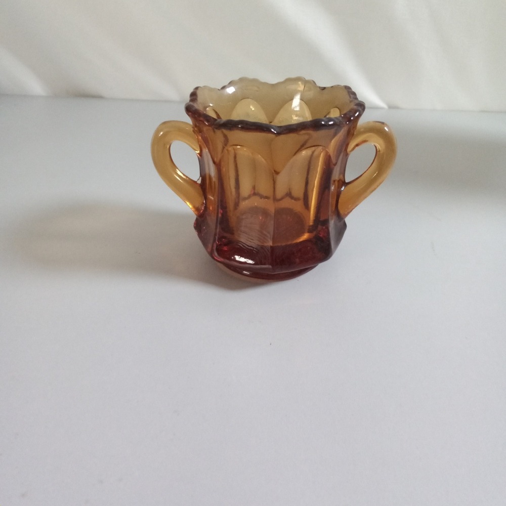 Vintage Amber Pressed Glass Double Handle Scalloped Open Sugar Bowl 2.5in